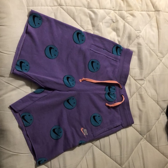 Have A Nike Day shorts - Picture 3 of 6